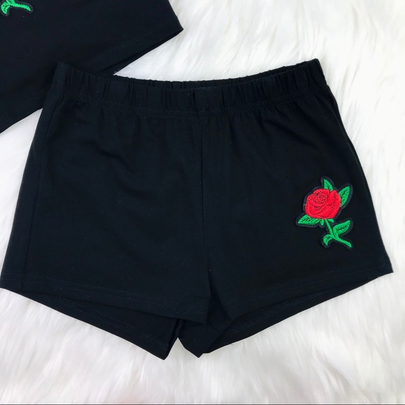 Little Girls 2 Piece Set Black Knot Top & Shorts 8 - Picture 2 of 13